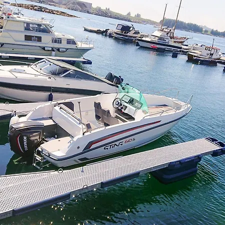 Σπίτι διακοπών 8 Person In *